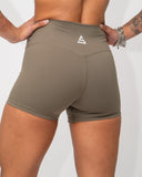Pantalón corto requerido STENSED Marrón