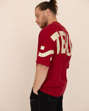 Men oversized red t-shirt side view