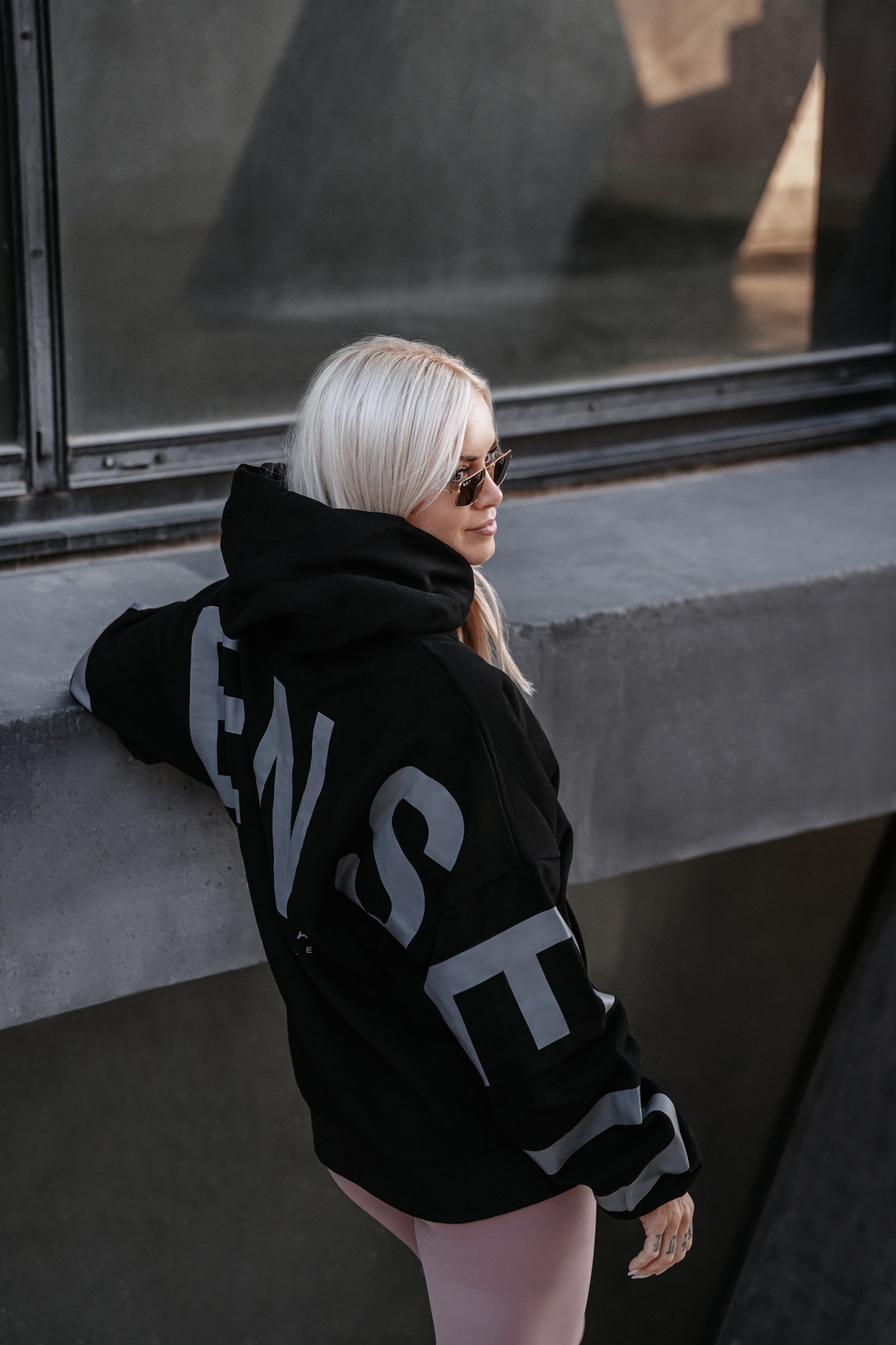 SUDADERA CON CAPUCHA unisex extragrande STENSED - Main Image