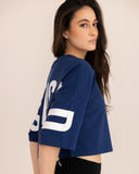 crop-top-Women-blue-oversized-face-view
