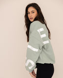women oversized sweatshirt vert side view
