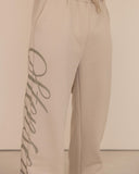 Men oversized beige pantalon front view