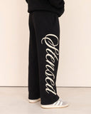 Men oversized black pantalon side view