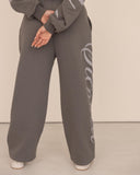 women oversized gris pantalon back view