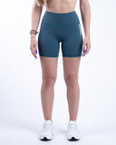 women bleu short view